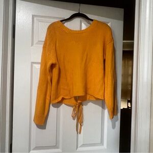 Yellow - Mustard Sweater Size Small